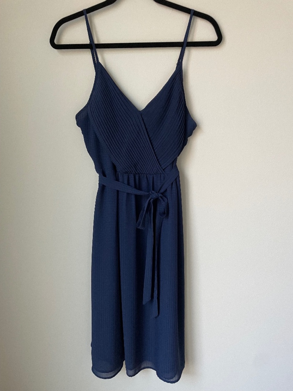 Julie Brown New York Navy Pleated Cocktail Dress Size 10 | Adjustable Straps